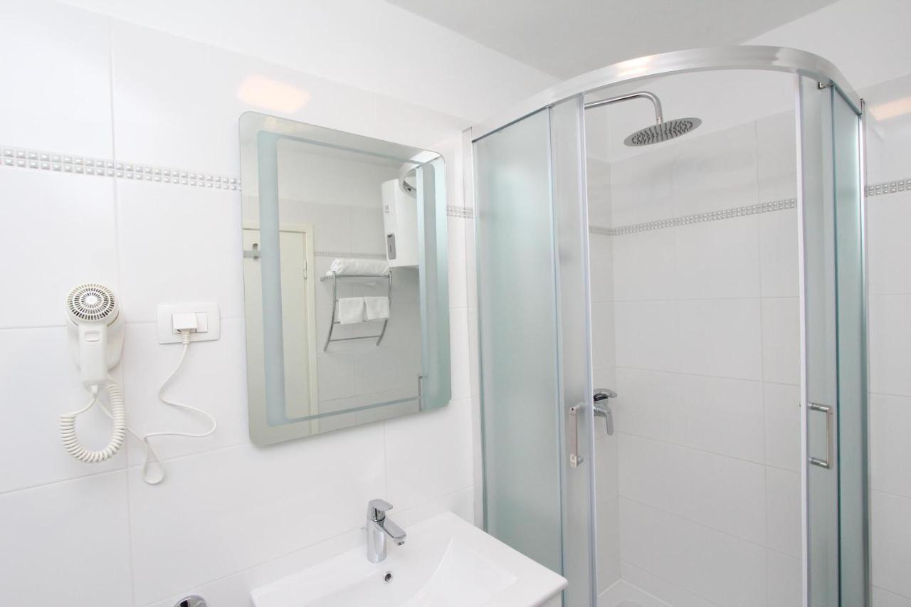 Apartment Sorriso 2 Ровинь Экстерьер фото