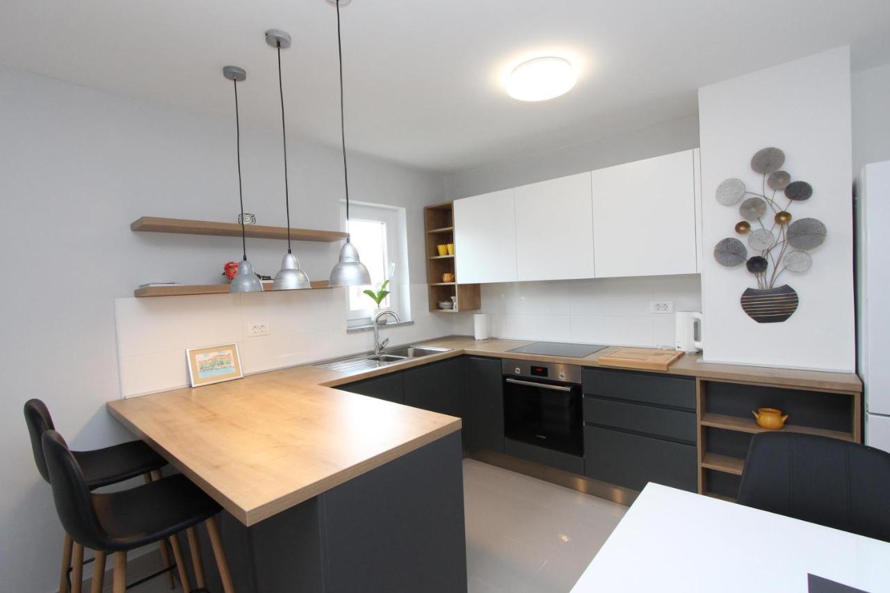 Apartment Sorriso 2 Ровинь Экстерьер фото