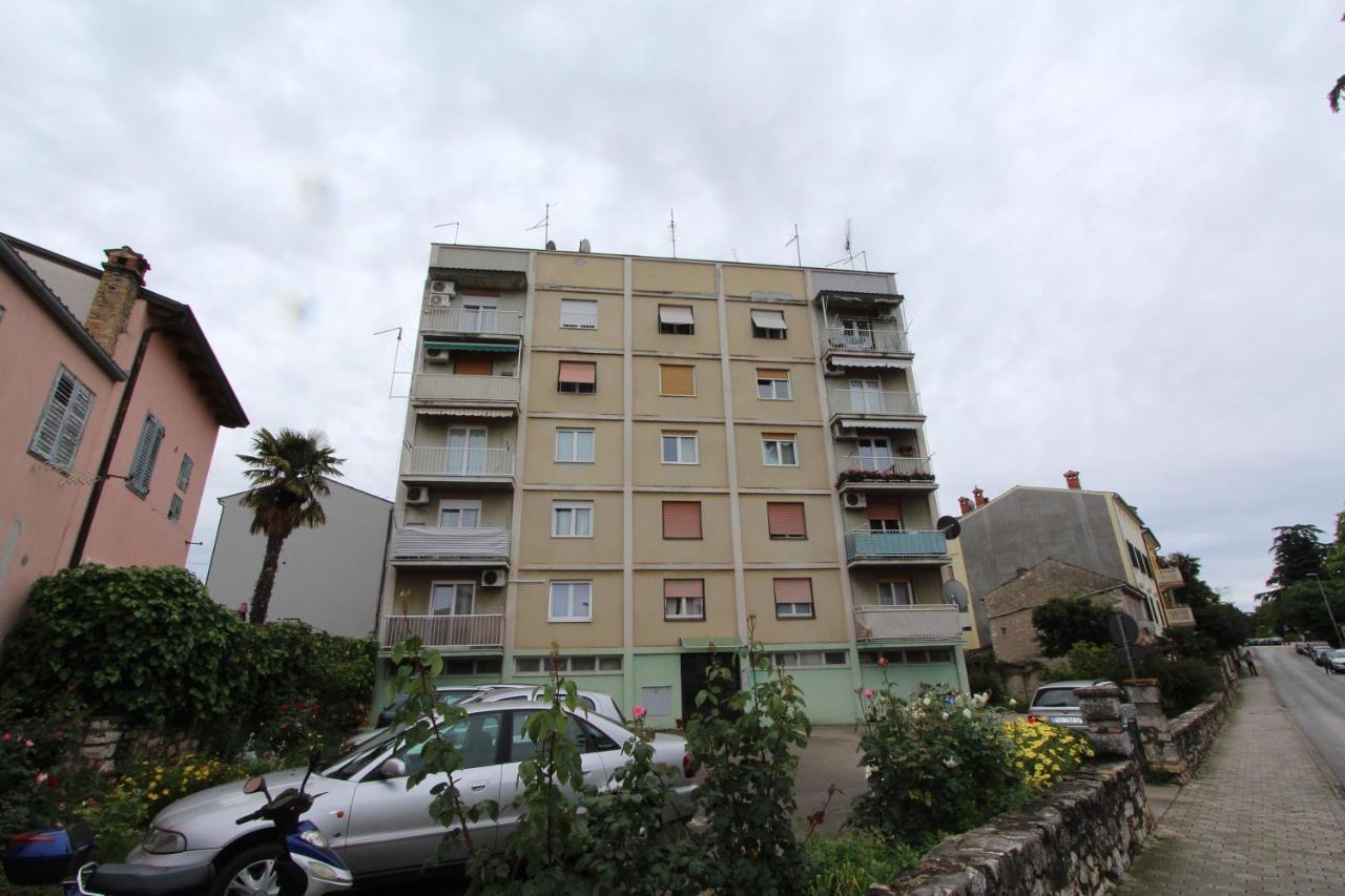 Apartment Sorriso 2 Ровинь Экстерьер фото